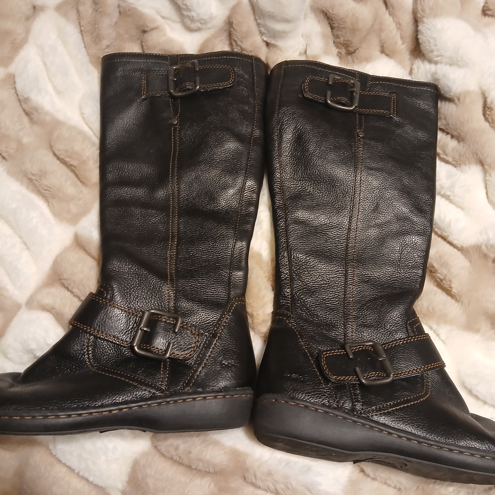 boc Black Heeled Boots with Buckle Detail